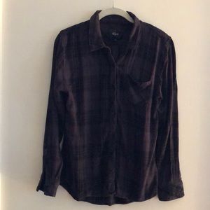 Nice preworn plaid button down, soft.